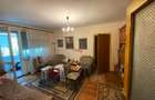 3 camere semidecomandat, etaj intermediar Vatra Luminoasa