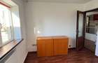 Vand apartament doua camere decomandat etaj 4/4 , strada Varful cu Dor nr 1 - 6