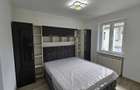 Apartament 2 camere decomandat in Onesti, zona centrala.