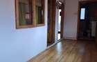 Casă cu 4 camere cu Teren 124 Mp în Rucăr - 19