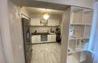 Apartament cu 3 camere de vanzare in zona centrala - 2