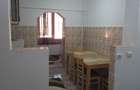 Inchiriez apartament 2 camere - decomandat - zona Confectii - 3