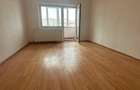 Central,2 camere decomandat,2 balcoane. - 7