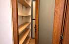Apartament cu 4 camere, 72 mp utili, 2 băi, zonă liniștita langa parc