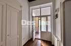 Casa 9 camere, 4 bai, 3 locuri de parcare, Central, Ploiesti