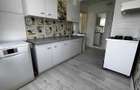 APARTAMENT 2 CAMERE LUMINOS cu vedere pe doua parti - 7