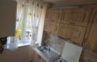 Apartament cu trei camere de inchiriat - 4