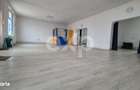 Spatiu Comercial 210 mp + Teren 2.000 mp | Centru Bajesti | Chirias Ex - 1