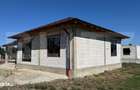 Casa de vanzare, 111 mp, 800 mp de teren, zona Chintelnic
