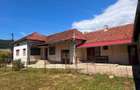 Casa de vanzare cu teren Vetel - 11