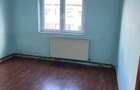 Vand apartament 3 camere Onesti