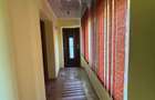 De vanzare casa cu 4 camere la 10 min de Roman cu teren de 500mp - 8