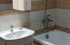 Închiriez apartament cu două camere 