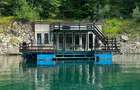 Ponton casa de vacanta pe lacul Bicaz cu 4 camere, langa padure!
