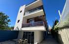 Apartament 3 camere - Zona Marriott - 1