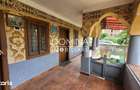 Casa traditionala, teren generos, sat Biltisoara, comuna Runcu - 2
