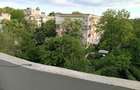 Apartament cu 3 camere semidecomandat în Hipodrom - 4