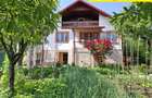 Casă cu 5 camere cu Teren 1200 Mp în Slănic - 1