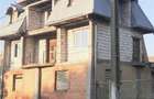 Casă cu 6 camere în Vest - 6