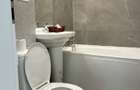 Proprietar inchiriez apartament 3 camere - 8