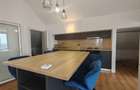 Apartament cu 5 camere decomandat în Semicentral - 3