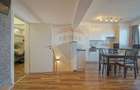 Apartament cu 3 camere decomandat în Tractorul - 24