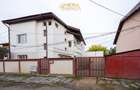 Apartament cu 3 camere semidecomandat în Central - 1