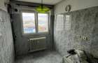 Apartament cu 3 camere semidecomandat în Dristor - 3