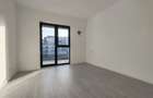 Apartament cu 3 camere decomandat în Titan - 15