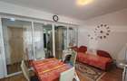 Apartament cu 3 camere decomandat în Dumbrăvița - 2