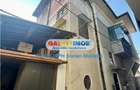 Casă cu 9 camere cu Canalizare în Poștei - Bucov - 2