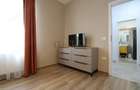 Apartament cu 5 camere decomandat în Dumbrăvița - 12
