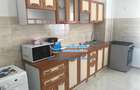 Apartament cu 4 camere semidecomandat în 9 Mai - 6