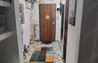 Ofer la schimb apartament cu casa . - 2