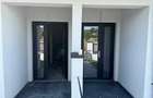 Duplex cu 3 camere cu Canalizare în Central - 1