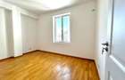Apartament cu 4 camere decomandat în Sisești - 8