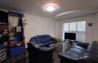 Apartament cu 3 camere decomandat în Tineretului - 1