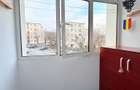 Apartament 3 camere Etaj 1 Petrisor - 2