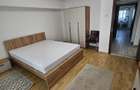 Proprietar vand ap.3 camere Bd.Decebal - 5