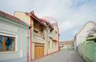 Casă cu 7 camere de vânzare în zona Ultracentrală - 1