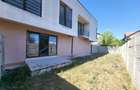 Casă cu 5 camere cu Teren 181 Mp în Central - 1
