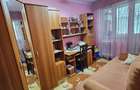 Apartament 4 camere de vanzare Resita, Cartier Triaj 98 mp 92.000 negociabil - 2