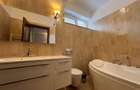 Apartament cu 4 camere decomandat în Primăverii - 14