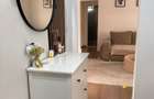 Apartament cu 3 camere semidecomandat în Central - 1