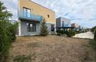 Casă individuală cu 5 camere cu Canalizare în Lumina - 24
