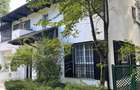 Duplex cu 7 camere cu Canalizare în Iancu Nicolae - 1