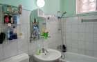 De vanzare Apartament cu 3 camere - 1