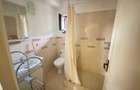 Inchiriez apartament cu 2 camere, la casa