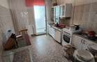 Apartament cu 3 camere decomandat în Milcov - 2