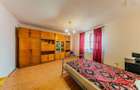 Casă cu 3 camere de vânzare in Vladimirescu - 1